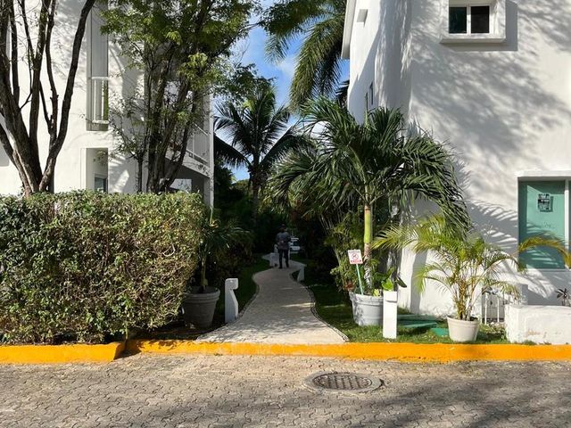 place photo 19
