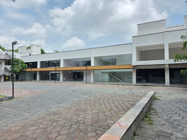 place photo 34