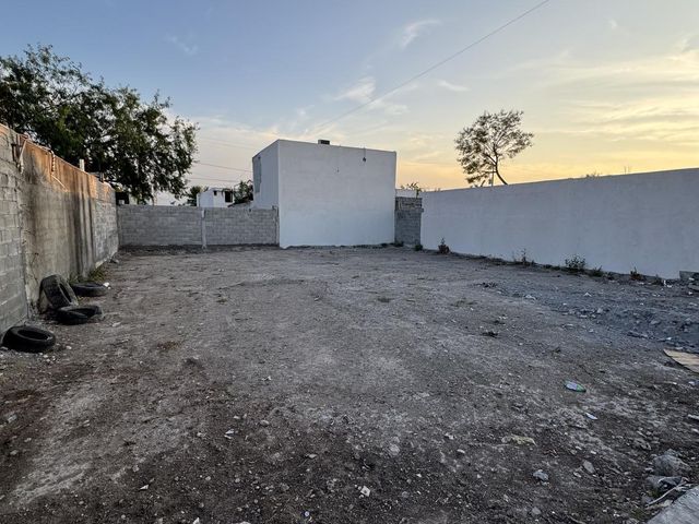 Terreno en Artemio Treviño