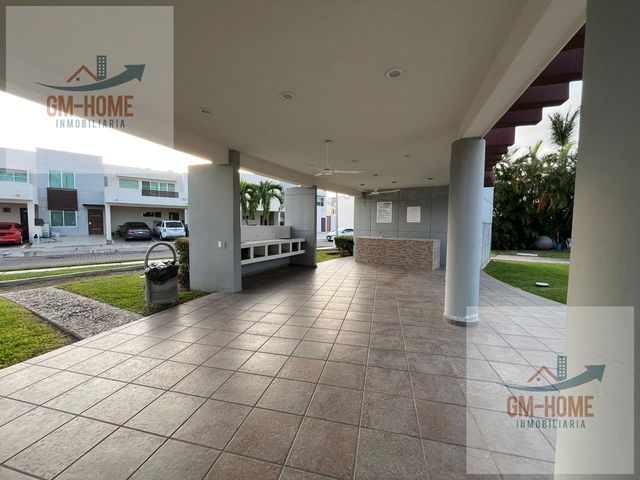 place photo 31