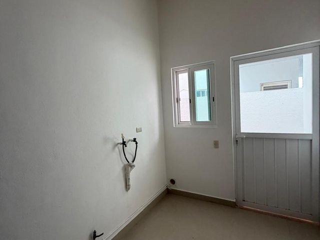place photo 48