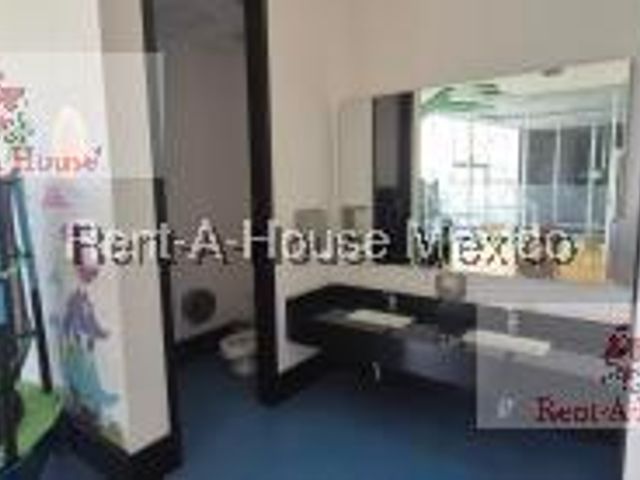 place photo 34