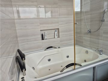 place photo 34