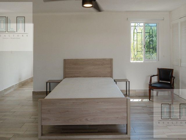 place photo 34