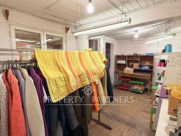 place photo 24
