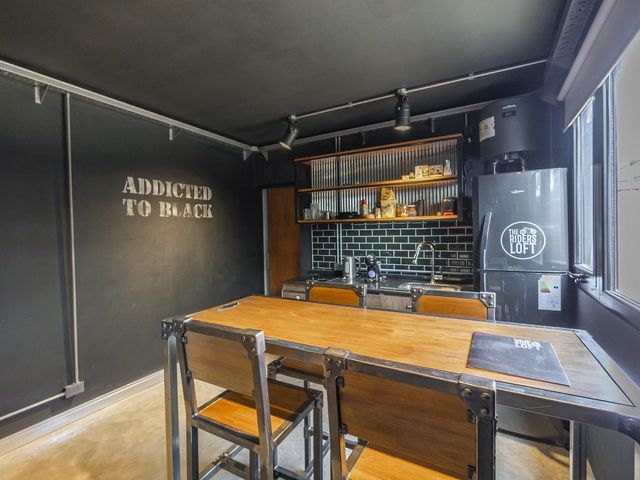 place photo 34