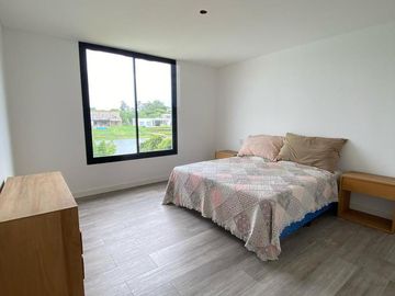place photo 77