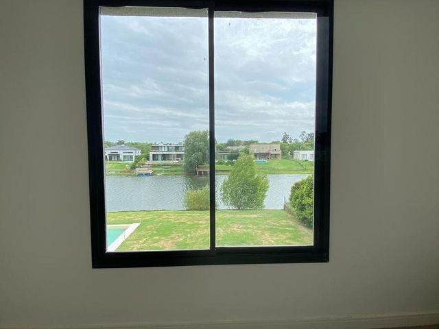 place photo 78