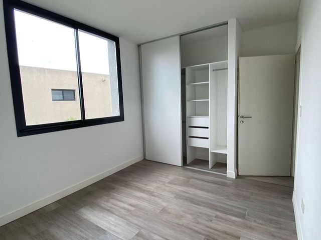 place photo 55