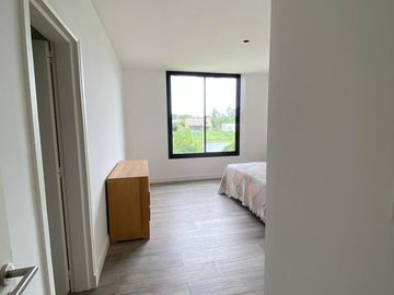 place photo 56