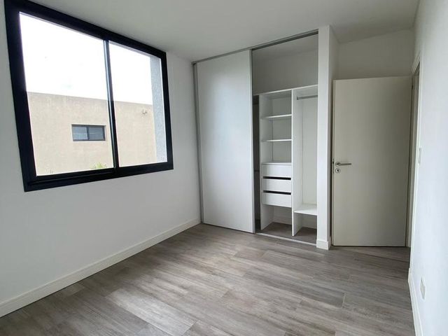 place photo 75