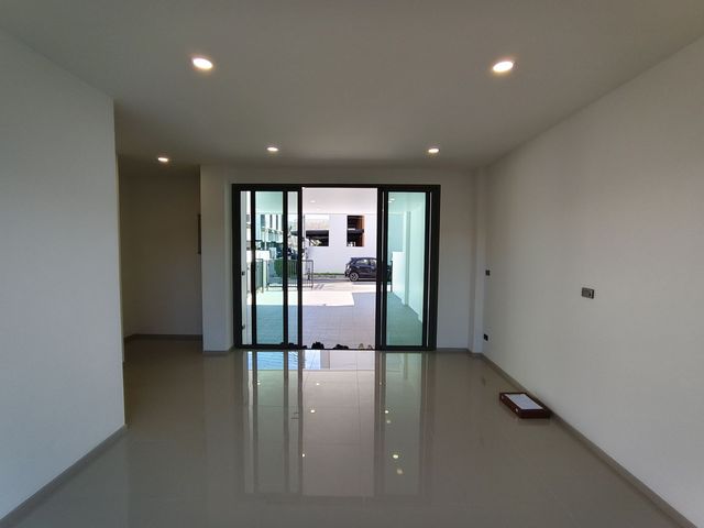 place photo 58
