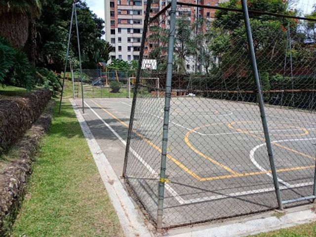 place photo 23