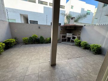 place photo 38