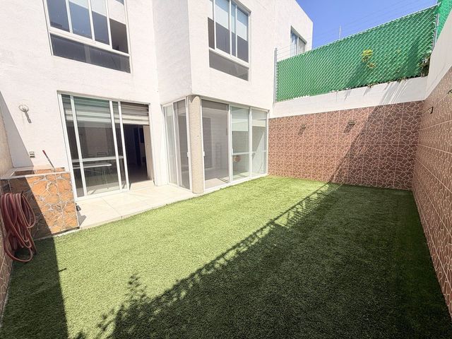 place photo 34
