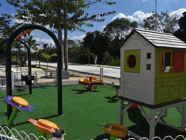 place photo 17