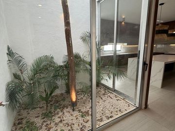 place photo 38