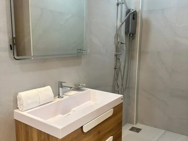 place photo 25