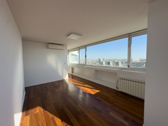 place photo 55