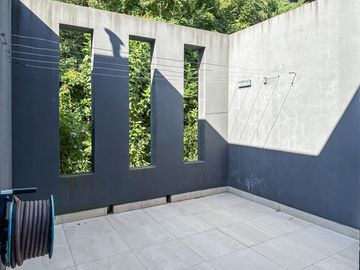 place photo 60