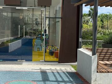 place photo 34