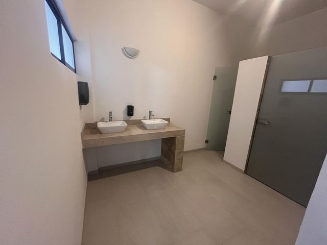 place photo 42
