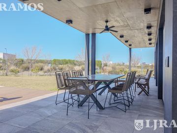 place photo 67