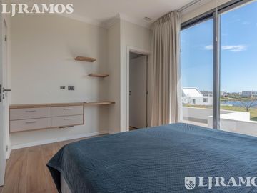 place photo 56