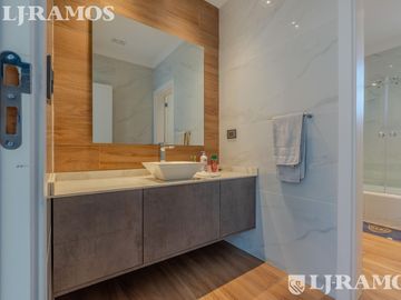 place photo 50