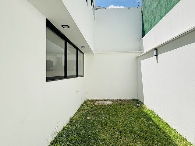 place photo 45