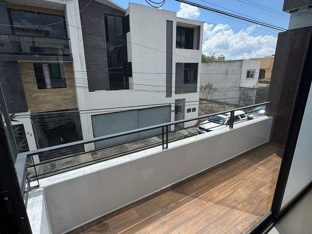 place photo 35