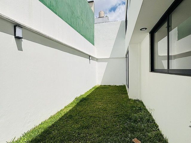 place photo 47