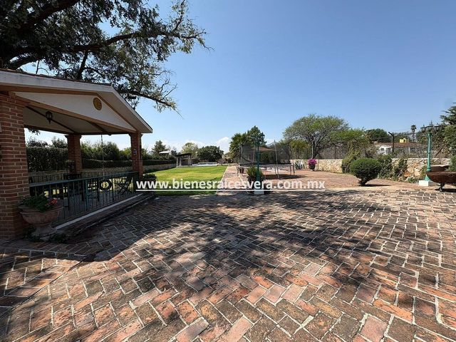 place photo 43