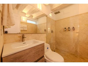 place photo 48