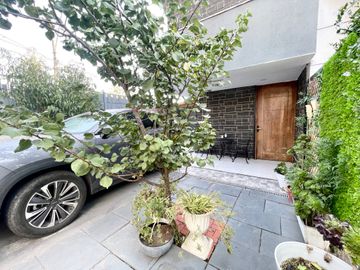 place photo 30