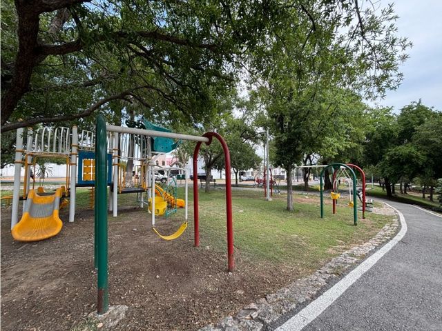 place photo 22