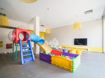 place photo 52