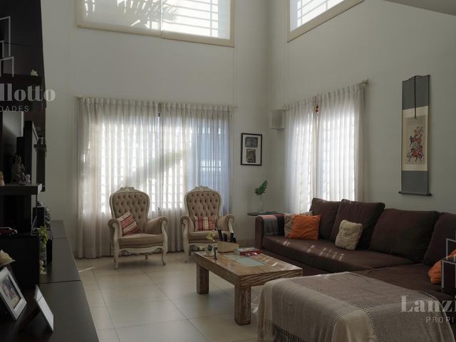 place photo 65