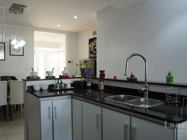 place photo 57
