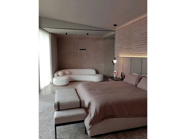 place photo 52