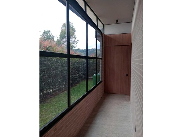 place photo 74