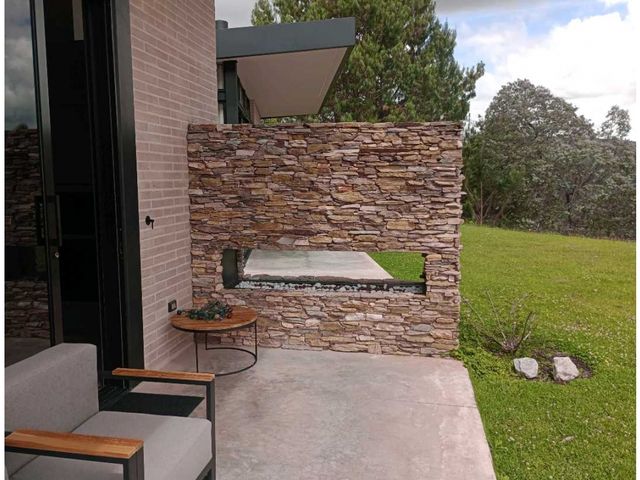 place photo 83