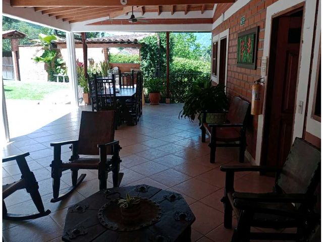 place photo 25