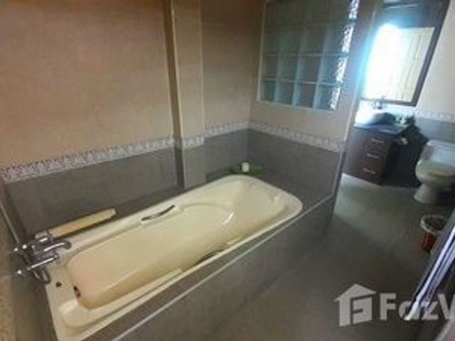 place photo 50
