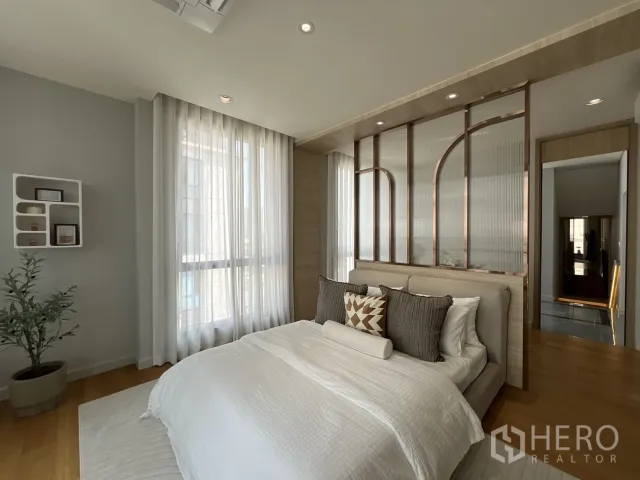 place photo 53
