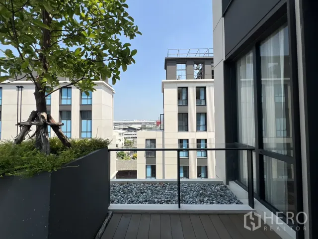 place photo 61