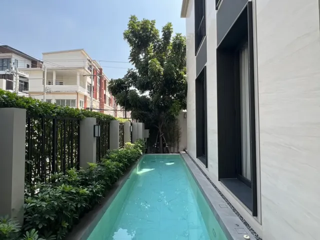 place photo 67