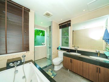 place photo 39