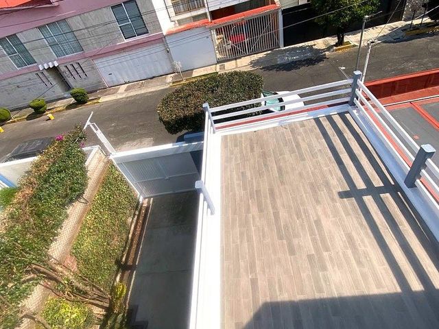 place photo 39