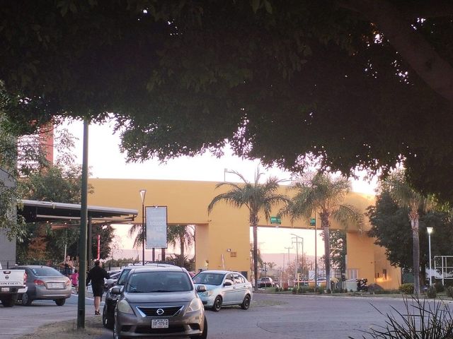 place photo 9